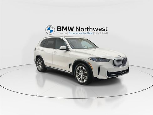 New 2026 BMW X5 xDrive50e w/ Climate Comfort Package AWD/4WD image 6