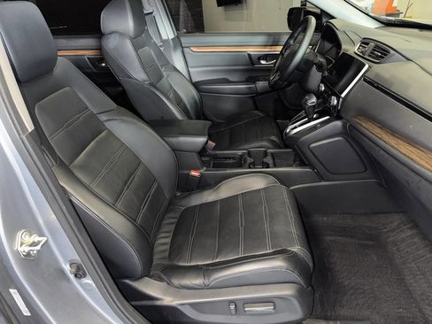 Used 2017 Honda CR-V Touring image 37