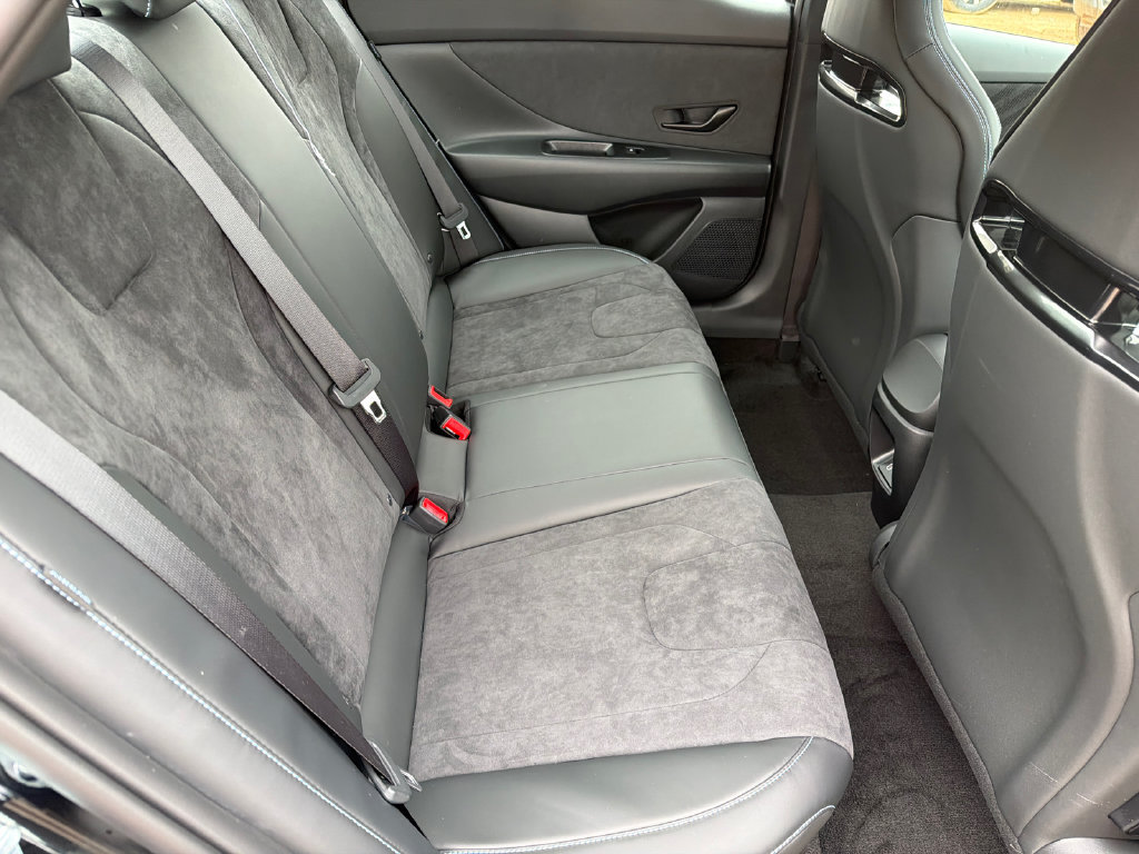 New 2026 Hyundai Elantra N FWD image 16