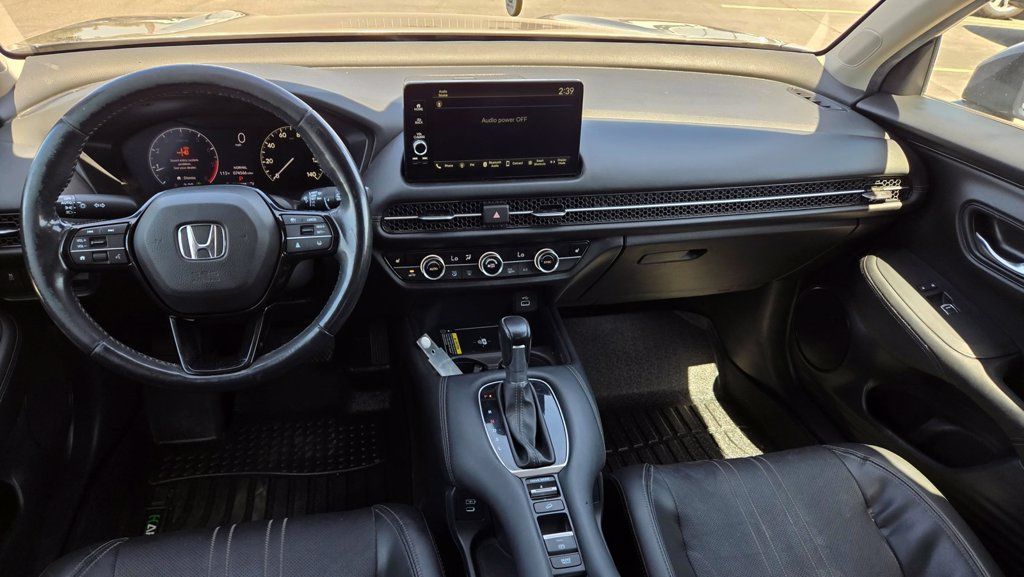 Used 2024 Honda HR-V EX-L image 12