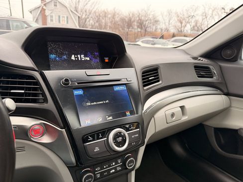 Used 2021 Acura ILX w/ Premium Package image 23