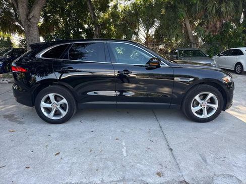 Used 2020 Jaguar F-PACE Premium AWD/4WD image 5