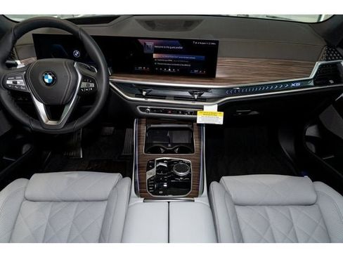 New 2026 BMW X5 xDrive40i w/ Climate Comfort Package image 80