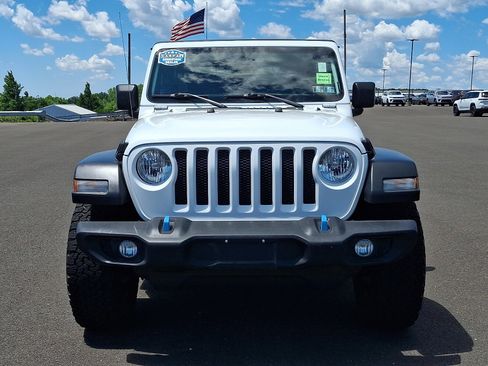 Used 2020 Jeep Wrangler Sport AWD/4WD image 2