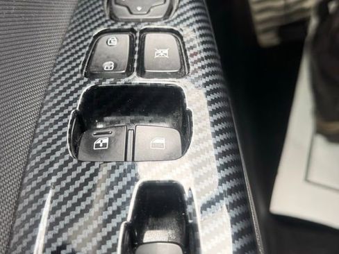 Used 2020 Hyundai Veloster Turbo R-Spec image 12