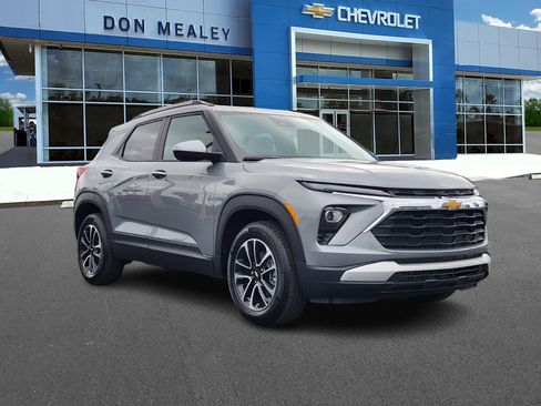 New 2026 Chevrolet TrailBlazer LT w/ Driver Confidence Package image 1