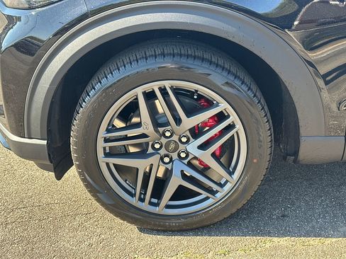 New 2026 Ford Explorer ST image 41