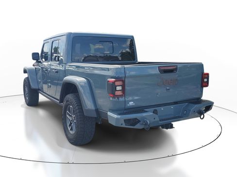 Used 2025 Jeep Gladiator Mojave AWD/4WD image 4