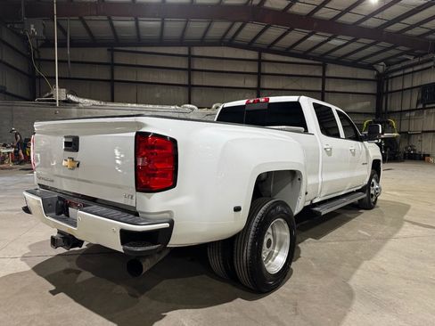 Used 2019 Chevrolet Silverado 3500 LTZ w/ Duramax Plus Package image 5