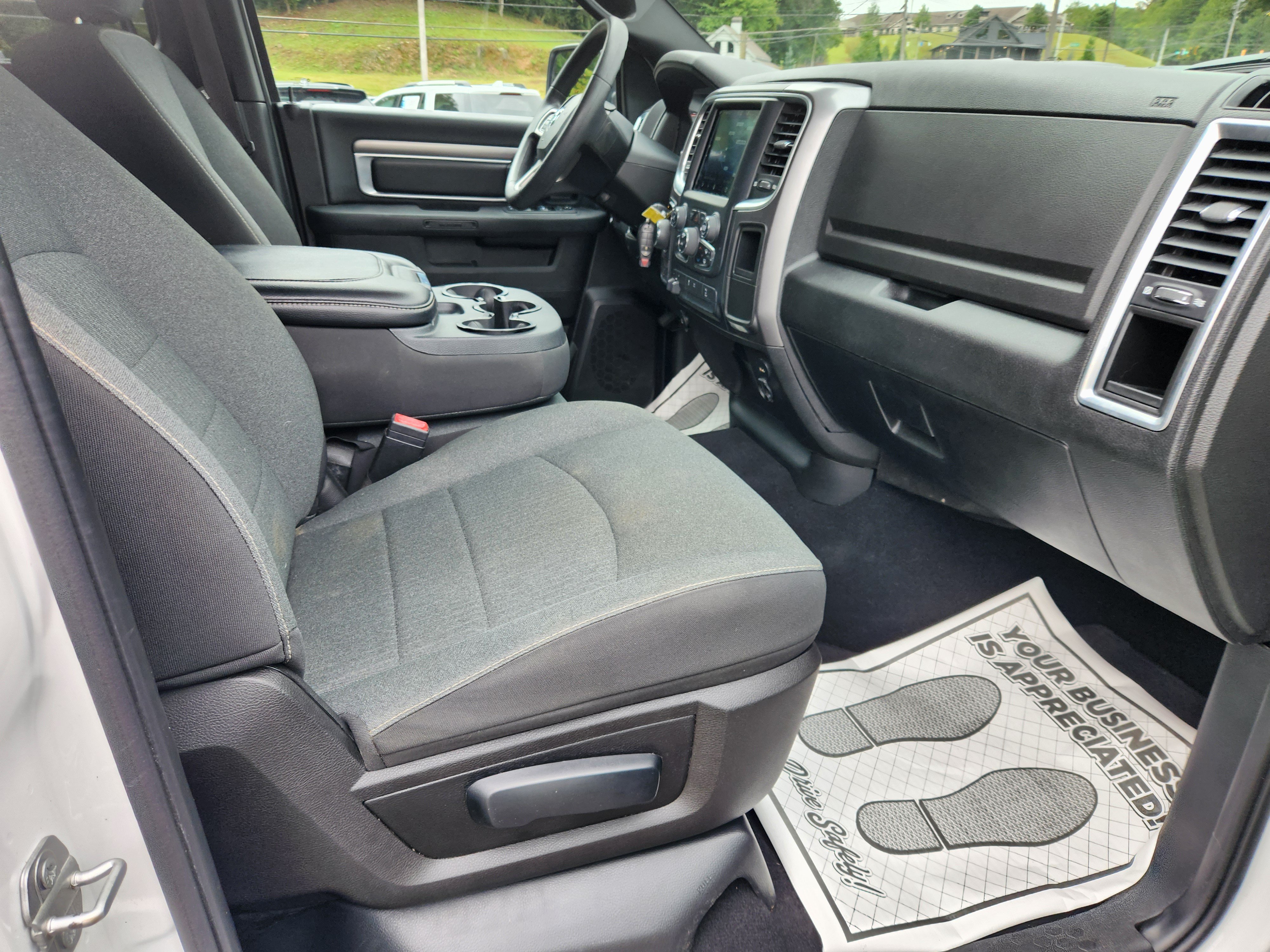Used 2021 RAM 1500 Warlock w/ Electronics Group AWD/4WD image 34