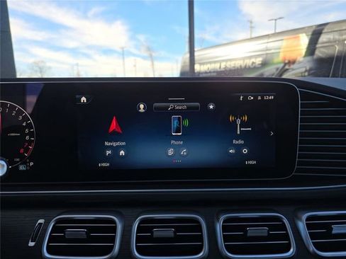 New 2026 Mercedes-Benz GLE 450e 4MATIC image 29