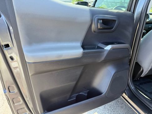 Used 2023 Toyota Tacoma SR5 w/ Technology Package AWD/4WD image 24
