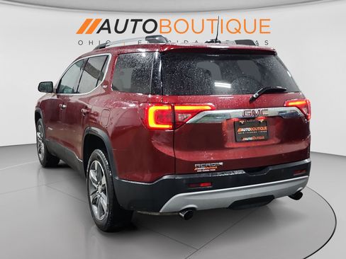 Used 2017 GMC Acadia SLT FWD image 3