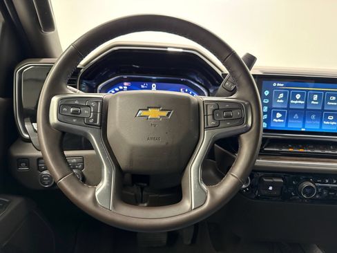 Used 2025 Chevrolet Silverado 1500 LT w/ Protection Package AWD/4WD image 22