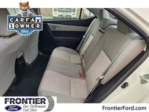 Used 2015 Toyota Corolla LE image 10