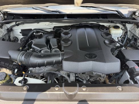Used 2010 Toyota 4Runner Limited RWD image 34