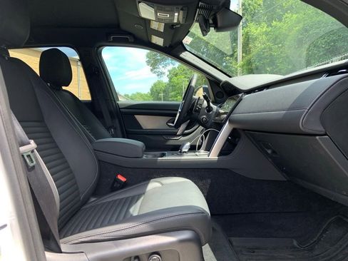 Certified 2024 Land Rover Discovery Sport Dynamic SE image 18