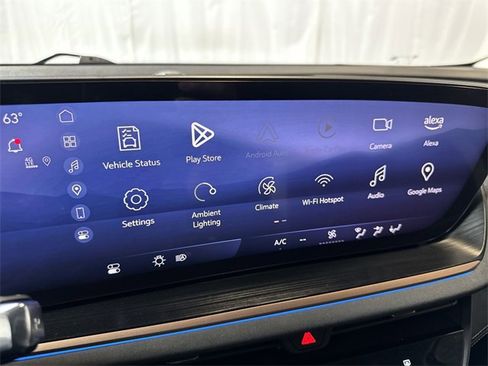 Used 2025 Buick Envision Sport Touring image 17