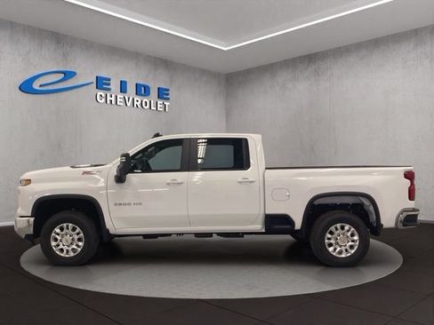 New 2026 Chevrolet Silverado 3500 LT w/ All Star Edition AWD/4WD image 5