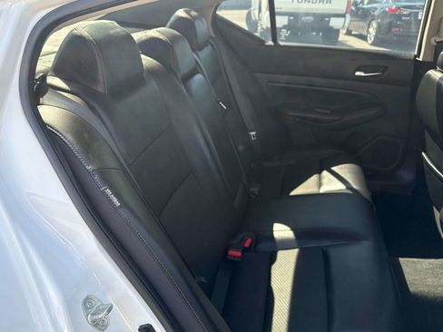 Used 2020 Nissan Altima 2.0 SR FWD image 16