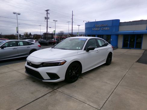 Certified 2023 Honda Civic Sport image 1