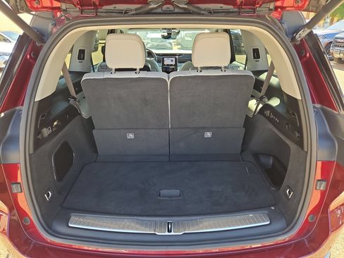 Used 2022 Jeep Grand Cherokee L Overland RWD image 12