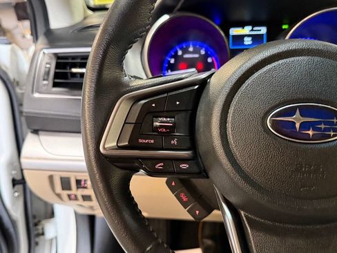 Used 2019 Subaru Outback 2.5i Premium AWD/4WD image 32