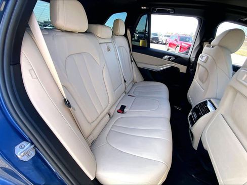Used 2019 BMW X5 xDrive40i w/ Premium Package 2 image 36