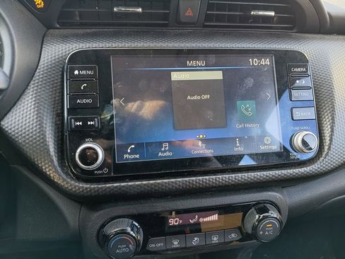 Certified 2021 Nissan Kicks SV w/ Exterior Package image 9