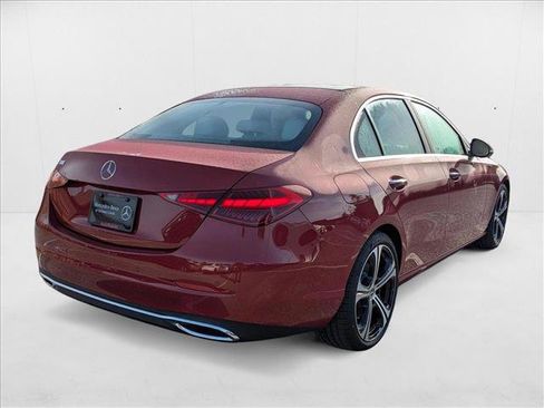 Used 2025 Mercedes-Benz C 300 Sedan image 2