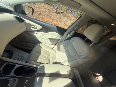 Used 2019 Nissan Murano Platinum image 32