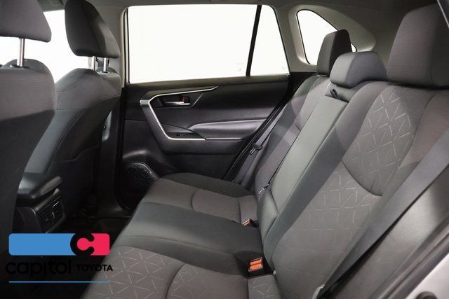 Certified 2024 Toyota RAV4 XLE AWD/4WD image 31