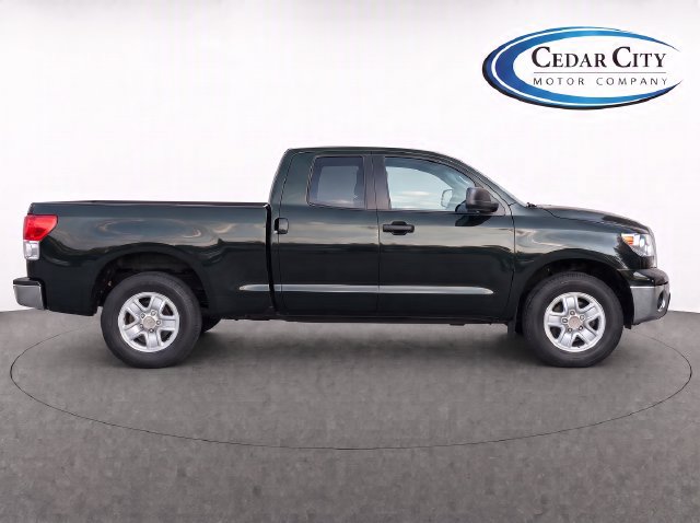 Used 2010 Toyota Tundra 4x4 Double Cab w/ SR5 Pkg image 7