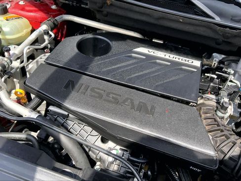 Used 2023 Nissan Rogue SL w/ SL Premium Package FWD image 32