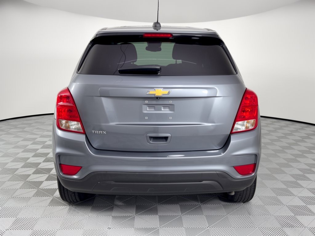 Used 2020 Chevrolet Trax LS w/ Tint and Cruise Package FWD image 11