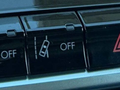 New 2026 Jeep Compass Limited image 38