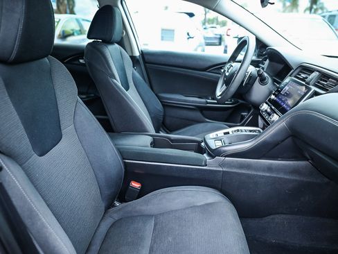 Used 2021 Honda Insight EX image 24