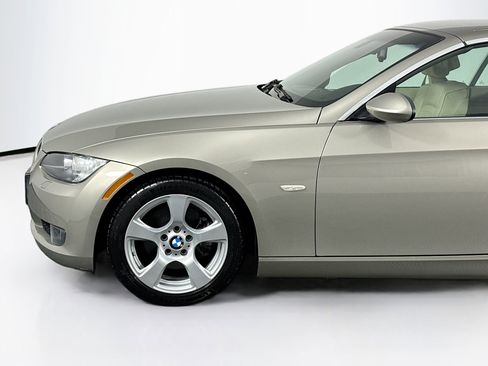 Used 2009 BMW 328i Convertible image 36