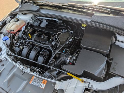 Used 2015 Ford Focus S FWD image 20