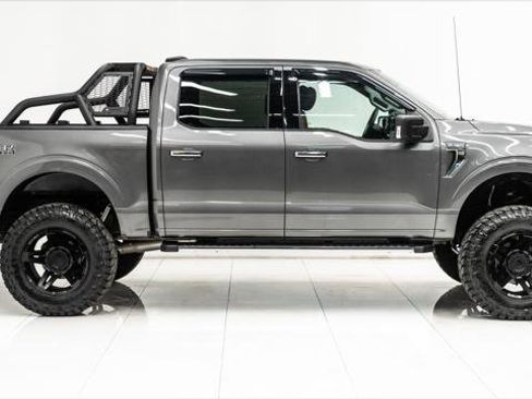 Used 2021 Ford F150 XLT w/ Equipment Group 301A Mid image 5