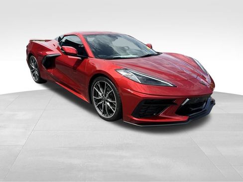 Used 2024 Chevrolet Corvette Stingray Premium Conv w/ Z51 Performance Package RWD image 8