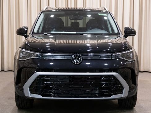 New 2026 Volkswagen Taos SEL AWD/4WD image 3