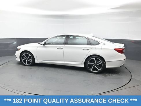 Used 2021 Honda Accord EX image 4