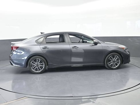 Used 2024 Kia Forte GT-Line w/ GT-Line Premium Package FWD image 7