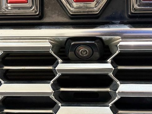 Used 2022 GMC Yukon Denali w/ Denali Ultimate Package image 34