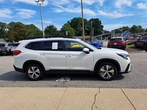 Certified 2025 Subaru Ascent Premium AWD/4WD image 7