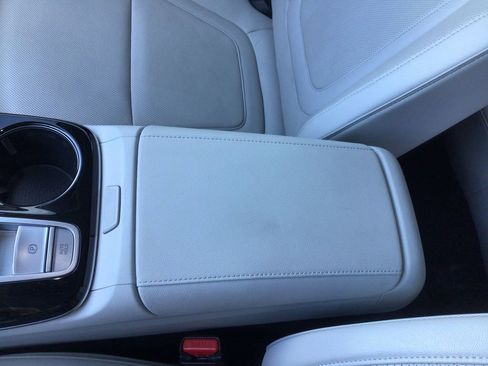 Used 2022 Hyundai Tucson Limited image 22