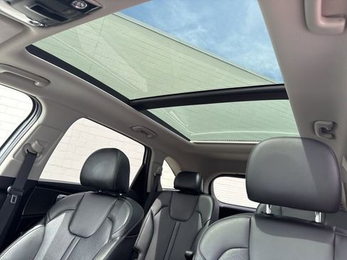 Used 2022 Kia Sorento SX FWD image 34