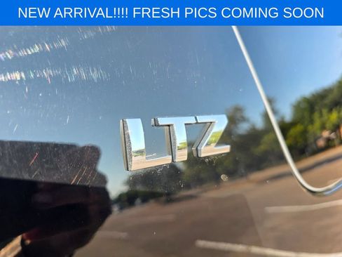 Used 2014 Chevrolet Suburban LTZ AWD/4WD image 13