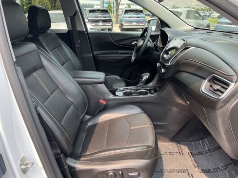 Used 2024 Chevrolet Equinox Premier AWD/4WD image 17